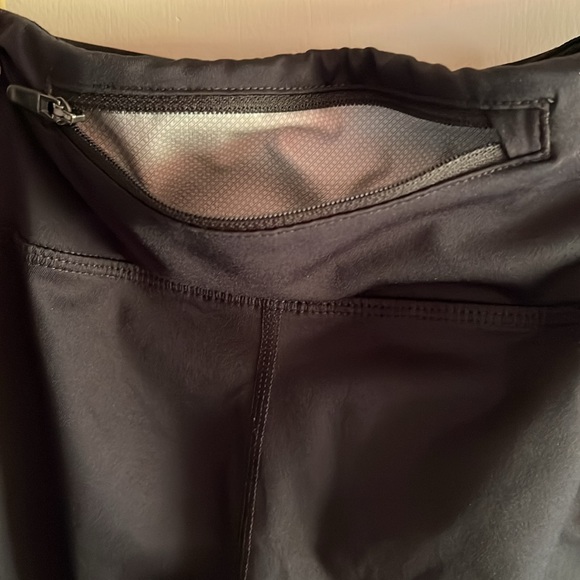 Nike Dri-Fit Yoga Pants women’s size small - Picture 4 of 8